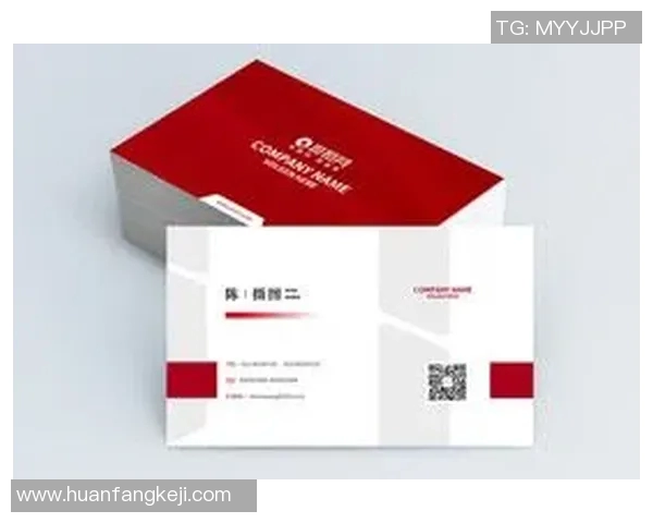 手绘风格足球明星名片模板免费下载让你的设计更具个性与创意