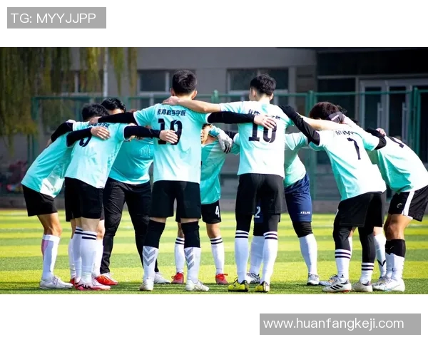 足球明星合影时的经典手势大全及其背后的寓意解析 足球明星合影时的经典手势大全及其背后的寓意解析