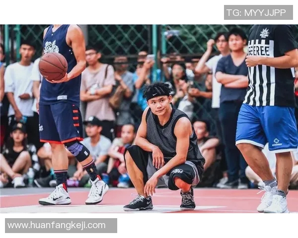 胡子篮球明星的传奇之路与赛场背后的故事揭秘